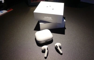 $160 • Buy Apple AirPods 3rd Gen (Refurbished)