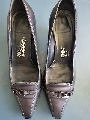Ferragamo Shoes 8.5 Black Kitten Heels  • $45