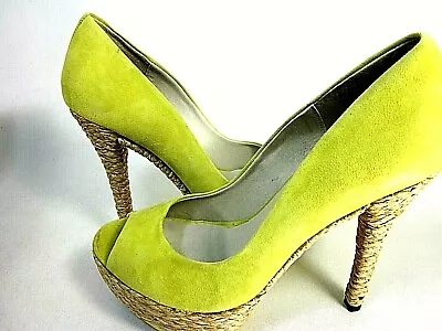 Mojo Moxy Tropicana Platform Pump Womens Yellow Us Size 8.5 • $30