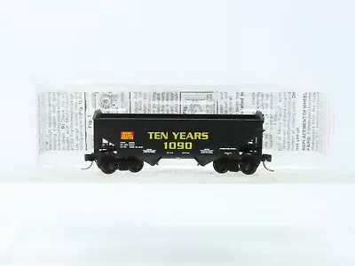 N Scale Micro-Trains MTL 90020 10th Anniversary Car 2-Bay Hopper #1090 • $9.95