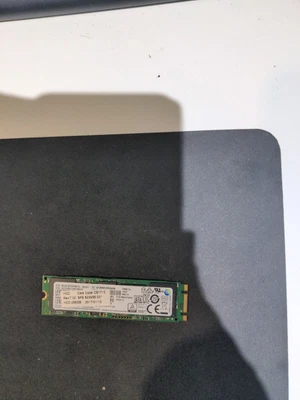 $30 • Buy Samsung MZNLN256HMHQ-000H1 - 256GB M.2 2280 SATA III NGFF Solid State SSD
