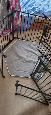 Baby Dan (Fire Guard Stair Gate Play Pen)  9 Panels With Door(perfect) • £100