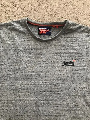 £3 • Buy Boys (UNISEX) SUPERDRY T SHIRT SIZE L GREY