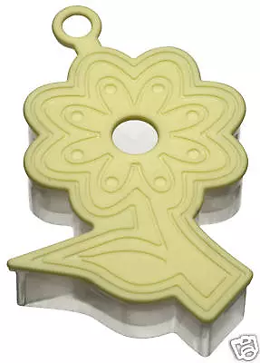 £4.50 • Buy KITCHENCRAFT Flower Shape Kids Biscuit/Cookie Cutter. Home Baking Girls Parties.