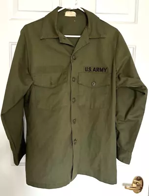 Vintage US Army Green Patch Pocket Long Sleeve Shirt~~15 1/2 X 31 • $18.95