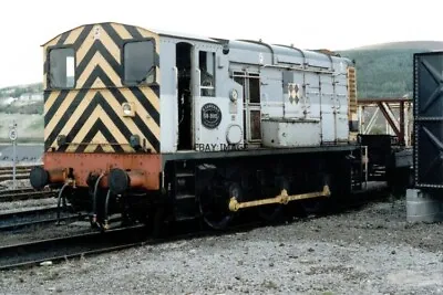 Photo  Class 08 Shunter No 08995 At Landore Depot 1989 • £2.35