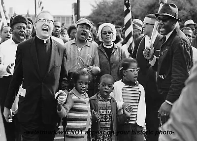 Martin Luther King Jr PHOTO Selma To Montgomery March  1965 Civil Rights • $5.68