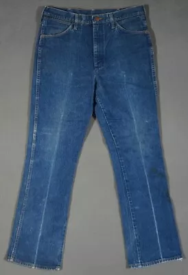 VC09476 **WRANGLER** MADE IN U.S.A. STRAIGHT LEG JEANS  (msr 31 X31.5 ) • $25