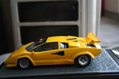 Historic Super Car LAMBORGHINI COUNTACH Quattrovalvole Assembled Model Kit 1:24 • $135