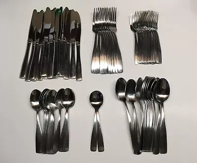 Cambridge Madison Stainless Flatware China – Choice • $12