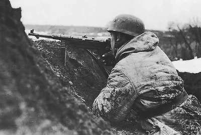 WWII B&W Photo German Fallschirmjager MP40 Wehrmacht World War Two  WW2 /2057 • $5.99