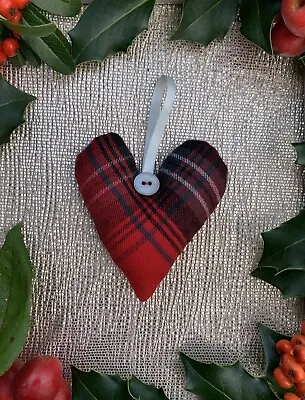 Tartan Hanging Heart Christmas Tree Decoration Black/red 100% Wool FREEPOST • £3.49