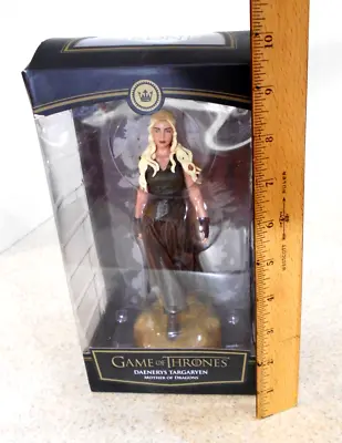 Dark Horse Deluxe Game Of Thrones: Daenerys Targaryen Mother Of Dragons Figure • $23.99