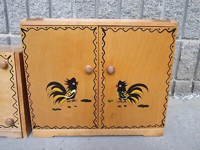 Beautiful Vintage Mid-century Farmhouse Woodware Rooster Woodpecker Cabinet • $49