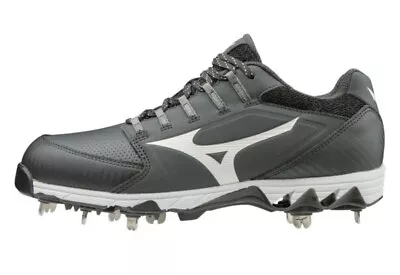 Mizuno Metal Brand New Softball Cleats Brand New Size 9 • $79.99