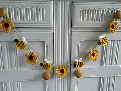 £6.75 • Buy Handmade Crochet Sunflower & Bee Bunting/Garland/ Garden Room/Nursery/Gift Idea