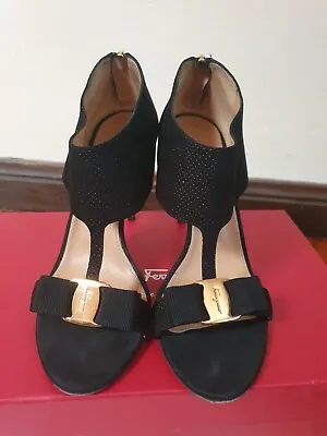 Salvatore Ferragamo Open Toe Black Pellas Sandals Size 8.5 RP 1290.00 • $249