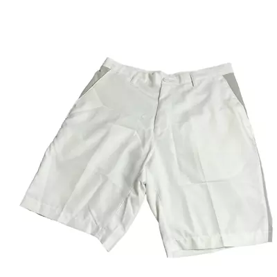Haggar C18 Men's Shorts Size 32 White / Beige Lightweight Pockets Golf • $10