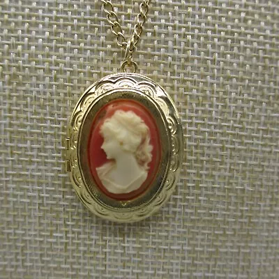 Vintage Cameo Pendant Necklace Locket Dainty Beautiful Lady Etched Gold Tone 18  • $9