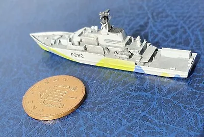 British Royal Navy HMS SEVERN Batch 1 River Class 1:1250 Waterline Ship Model • £44.99