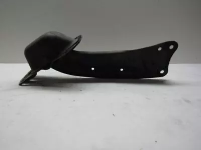 2006 Vw Passat Sedan - Driver Side Rear Trailing Arm	3c0505225 • $16.60