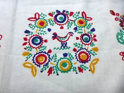 Vtg Heavy Linen Tablecloth Bright Colorful Birds & Flowers Daisies 52.5  X 57  • $29
