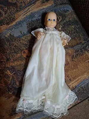 Porcelain Music Doll- Jesus Loves Me - Christening Gown Wind Up Blonde Blue Eyes • $8