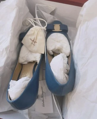 Salvatore Ferragamo Womens Shoes • $200