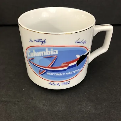 Vintage Space Shuttle COLUMBIA Mattingly Hartsfield Coffee Mug NASA 1982 USA • $32.10