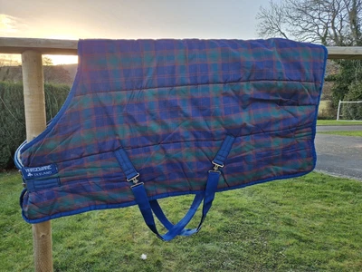 £28 • Buy 4ft6 Rhino Ripstop Stable Rug - Light/Mediumweight VGC