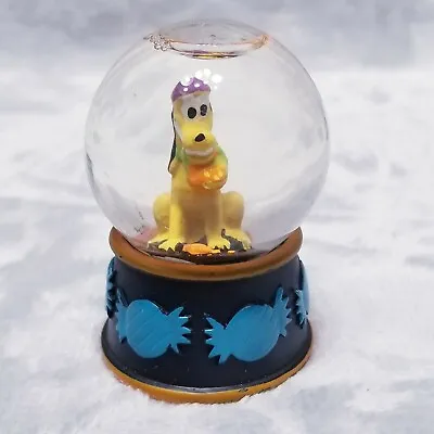 HJ] Disney Halloween Pluto Carrying Pumpkin Mini Snow Globe 2.5  • $17.11