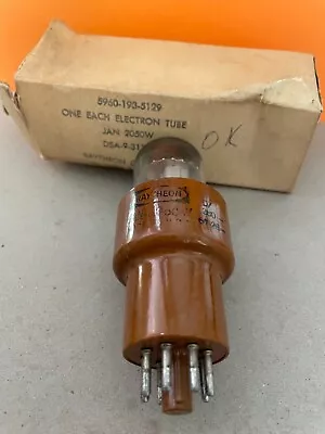 Vintage Raytheon JAN 2050 W  Vacuum Tube • $22.99