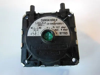 Potterton Air Pressure Switch 10/18753 Honeywell Type C6065a1093:2 • £9.95