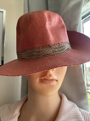 Zara Woven Hat With Border  M • £17.99