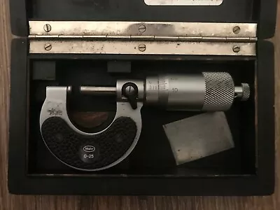 USED Mahr Micrometer 0-25mm 0.01mm With Original Box  • $85