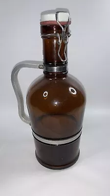 MUSTER GESCHUTZT 2 LITER Brown Glass Aluminum Handled Beer Growler Bottle • $15.99