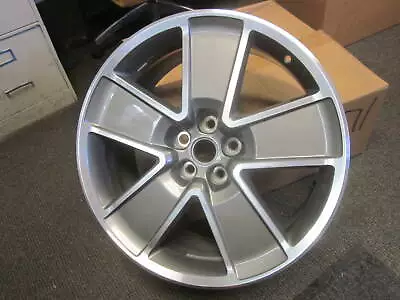 Genuine GM 5 Lug 5 Spoke 21x9.5  Wheel Rim 2011-2015 Chevrolet Camaro 92244571 • $299.99