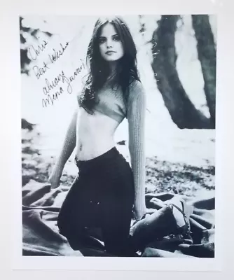 Mena Suvari Actress REAL Hand SIGNED 8.5x11  Photo #2 COA Autographed Actress • $14.99