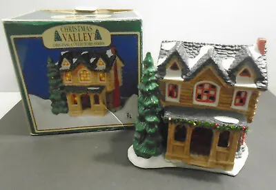 Vintage 1995 Christmas Valley Deluxe Porcelain Collectors Series House Building • $24.99