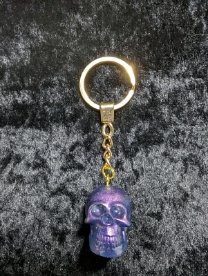 £3.75 • Buy Colour Shifting Resin Skull Keyring Keychain