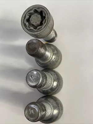 2000-20 Volkswagen Wheel Locking Lug Nut X4 Code D OEM Used Lock Bolt W/ No Key • $29.99