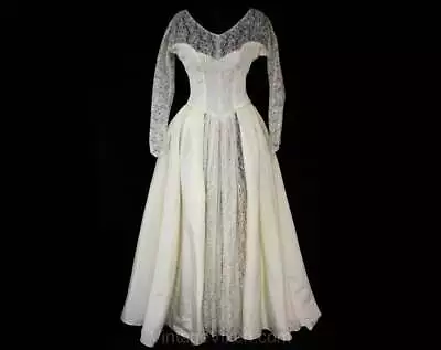 Size 4 Wedding Dress - 1950s Princess Inspired Taffeta Lace Bridal Gown W Train • $449.99