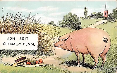 Postcard Comic Pig Theme Honi Soit Qui Mal - Y - Pense • £3.95