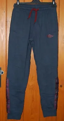 Umbro Men's Boys Blue Fleece Lined Track Suit Bottoms Joggers Size S • £6.99