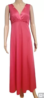 Vanity Fair Nightgown 100% Nylon Sz 34 Bright Pink Full Length V-Neck Made In US • $39.97