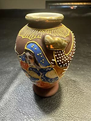 Small Hand Painted Japanese Moriage Dragon Ware Porcelain Vase 4” Tall  • $23