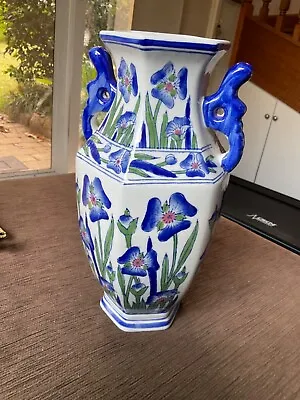 $16.91 • Buy 30cm High 18cm At Widest ORIENTAL PORCELAIN TALL VASE Like New Unwanted Gift 