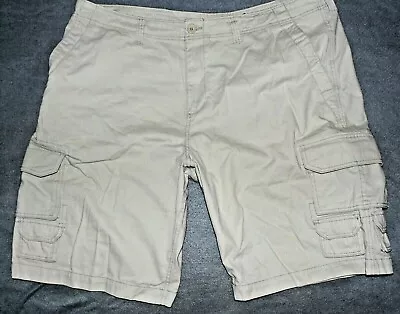 Men's J. Ferrar Khaki Beige Cargo Shorts 100% Cotton 44 X 12 • $18.92