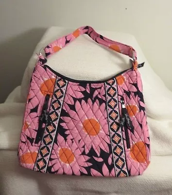 Vera Bradley Lisa B In Loves Me • $32