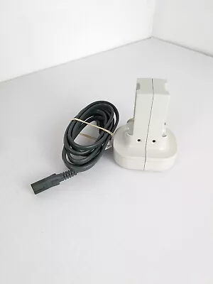 XBox 360 Microsoft Quick Charge Kit Dual Battery Charger 100V White Plug OEM • $9.99